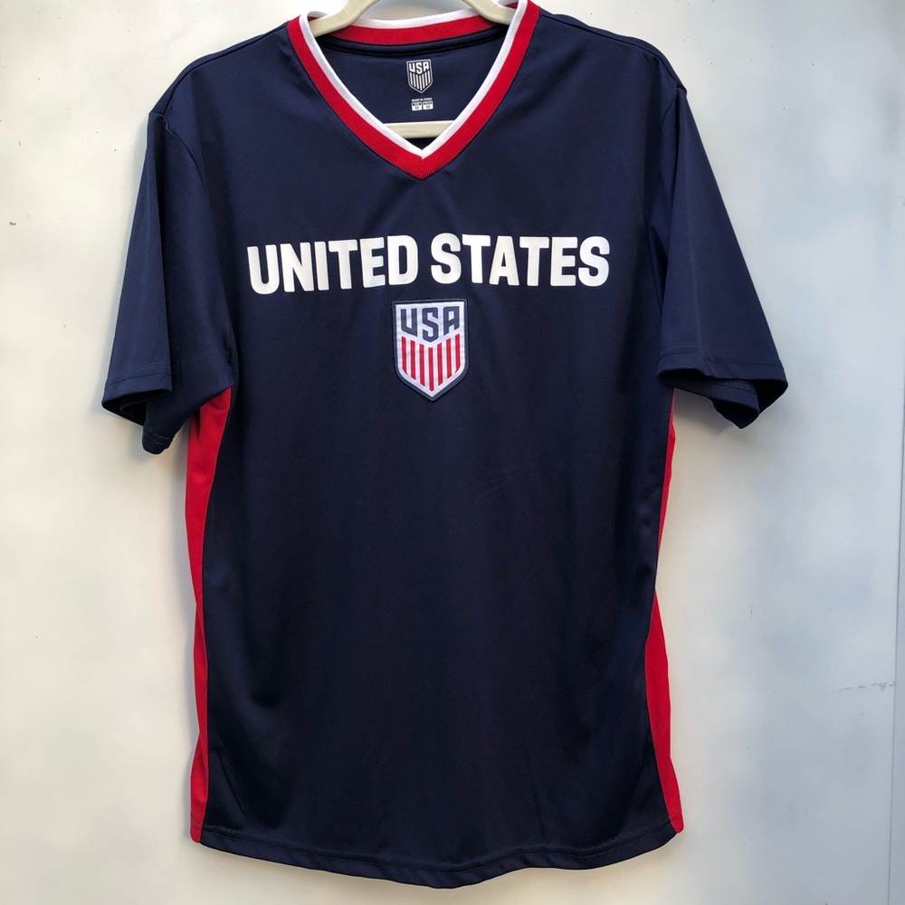 USA 🇺🇸 Soccer Team Shirt Size M.